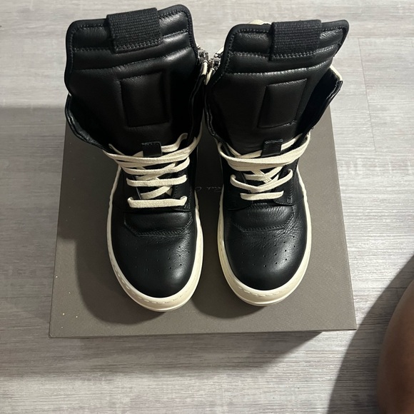 Rick Owens Kid Sneakers - Picture 4 of 6